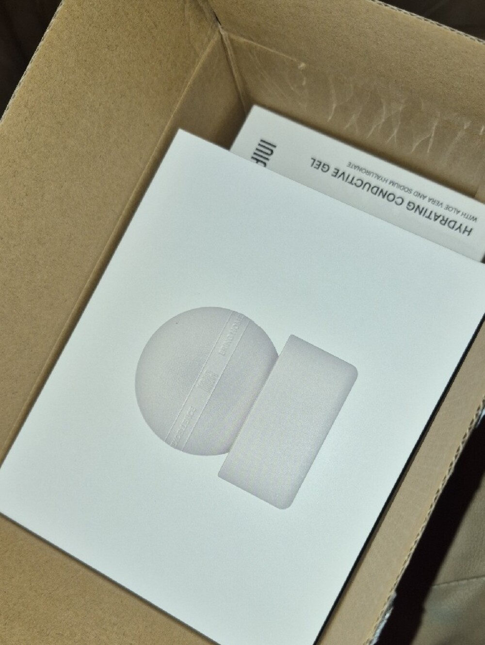 Inia Sphere New In Box - Picture 14 of 15